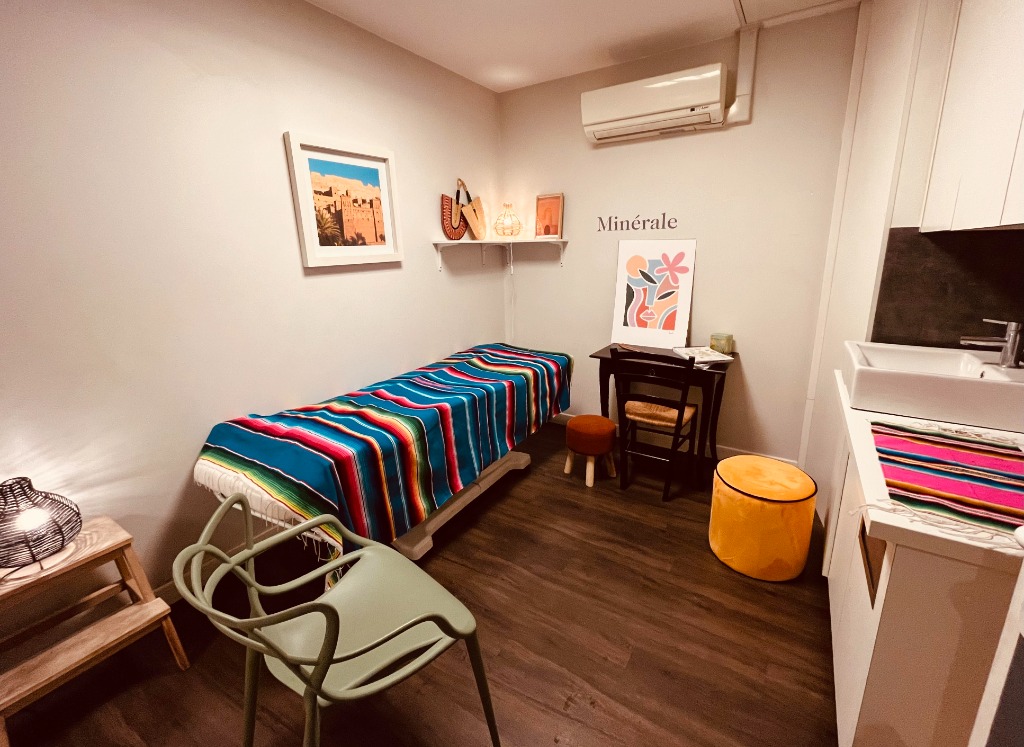 photo cabinet Hélène Perry-Spencer