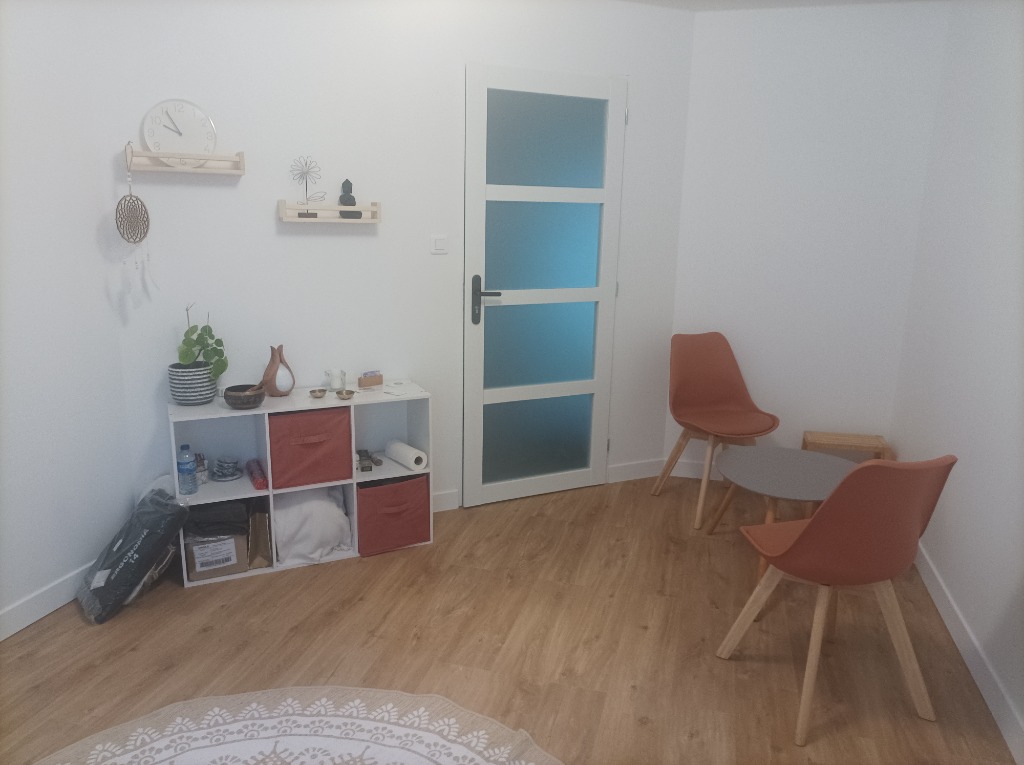 photo cabinet Marie Roussillon 