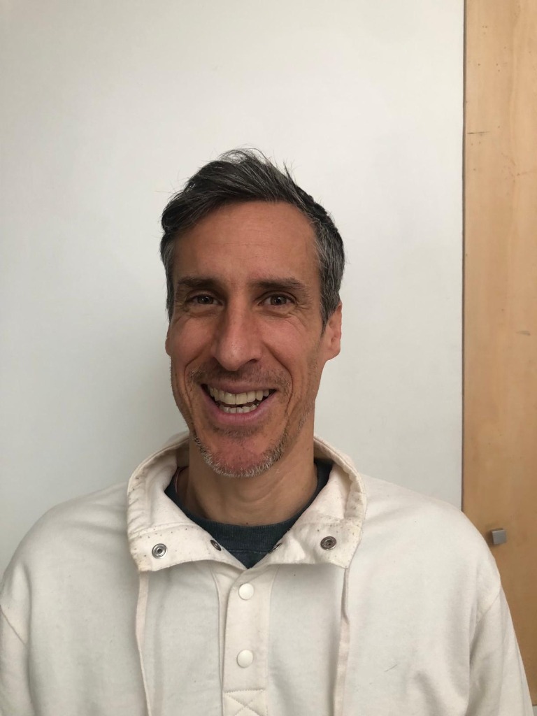 photo portrait Pierre Guerrero