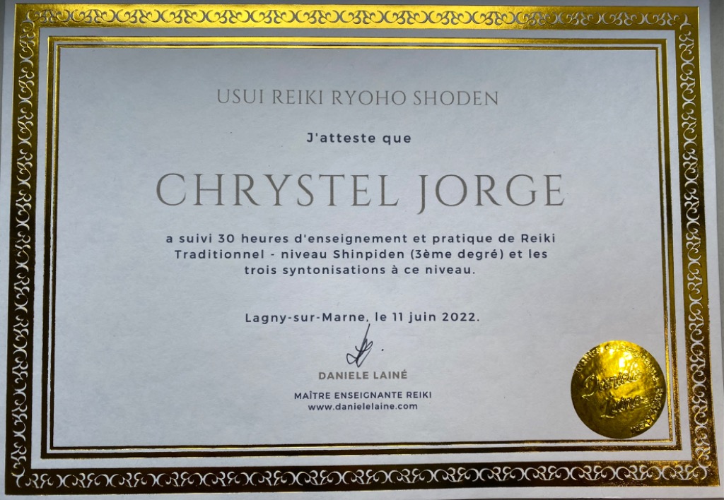 photo diplome Chrystel Jorge 