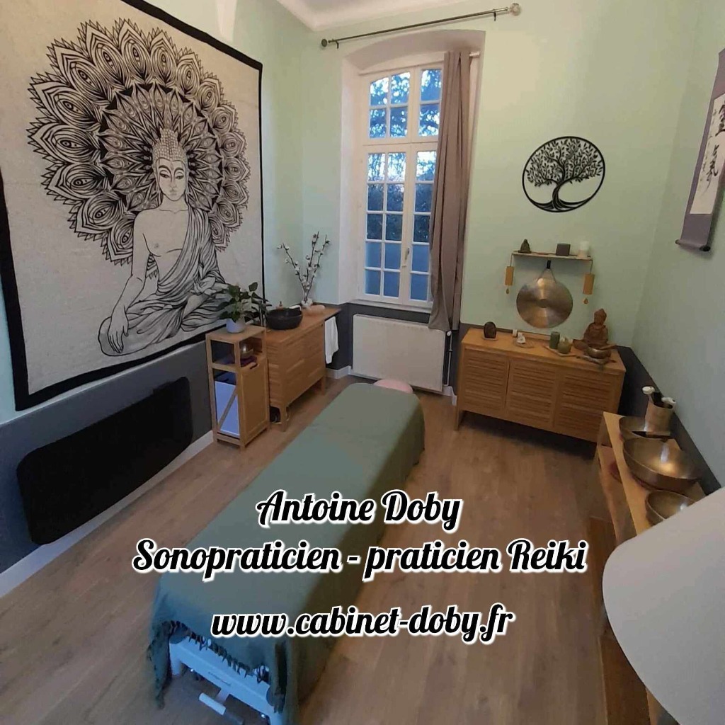 photo cabinet Antoine DOBY