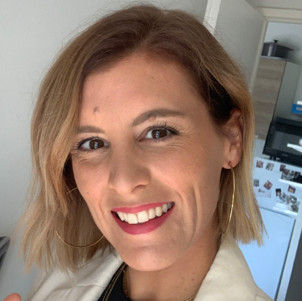 Caroline Balch - Parents Mine De Rien