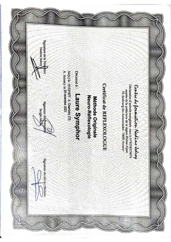 photo diplome Laure Symphor