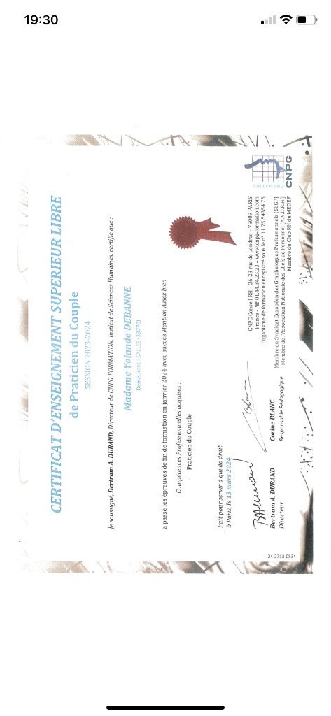 photo diplome Yolande debanne