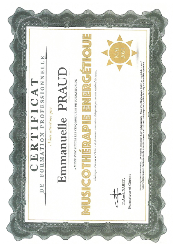 photo diplome Emmanuelle Praud