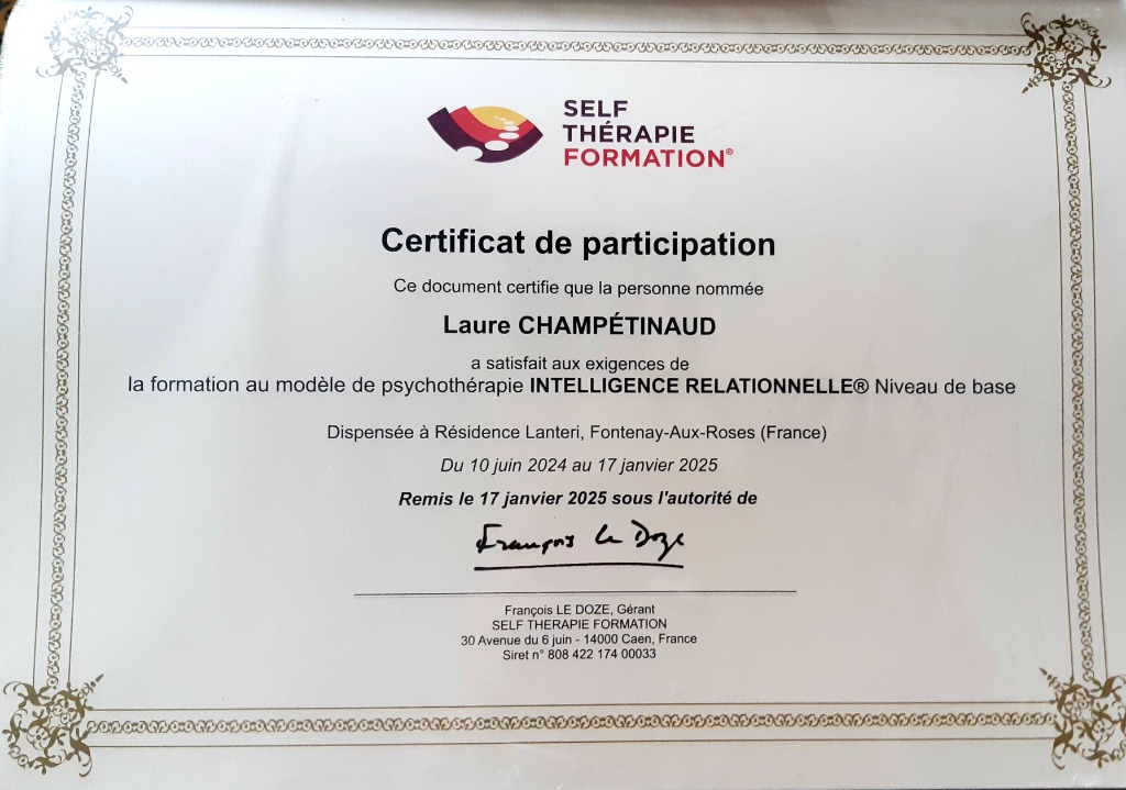 photo diplome Laure Champétinaud