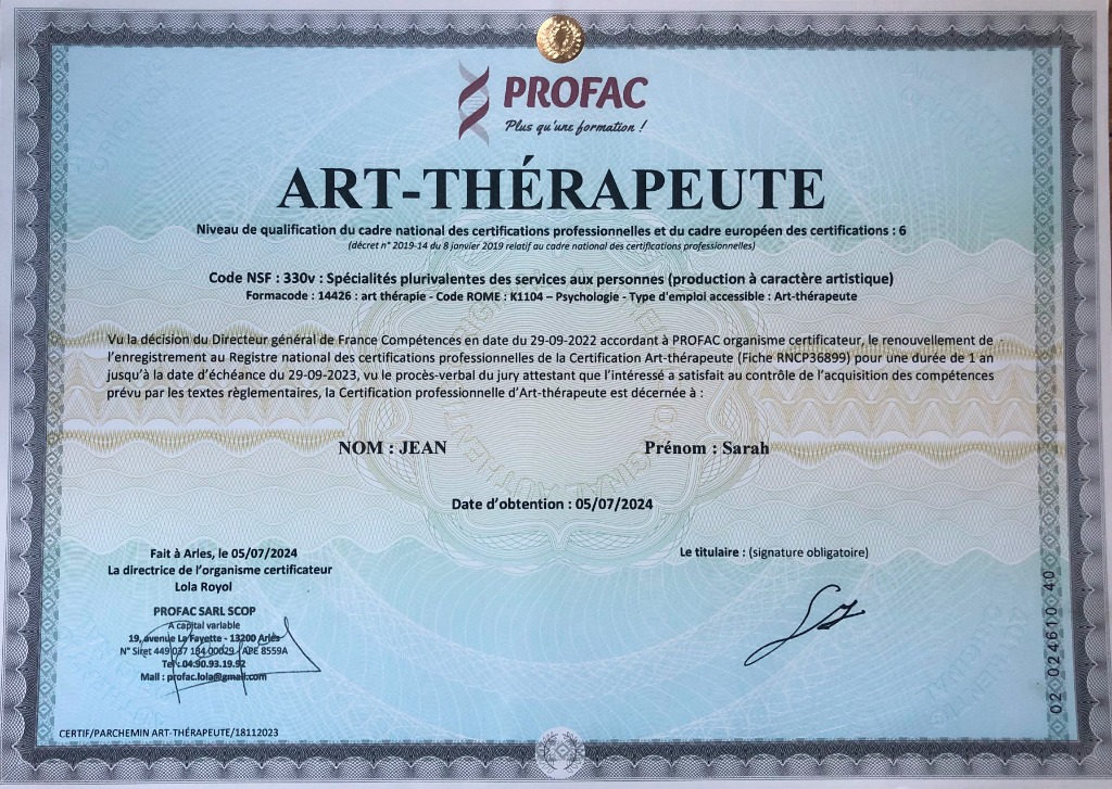 photo diplome Sarah JEAN