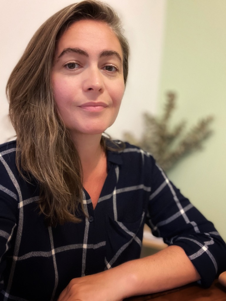 photo portrait Adina Ghidionescu