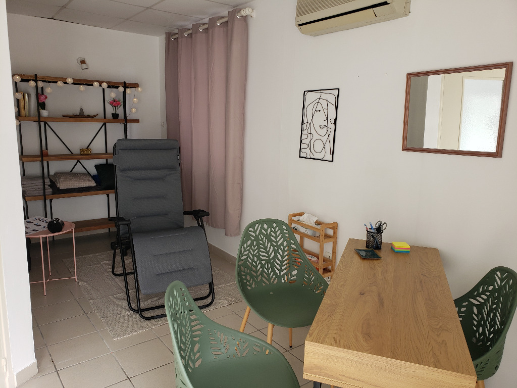 photo cabinet Christelle Vera