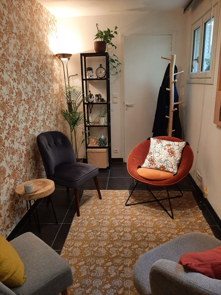 photo cabinet Gabagnou Maeva