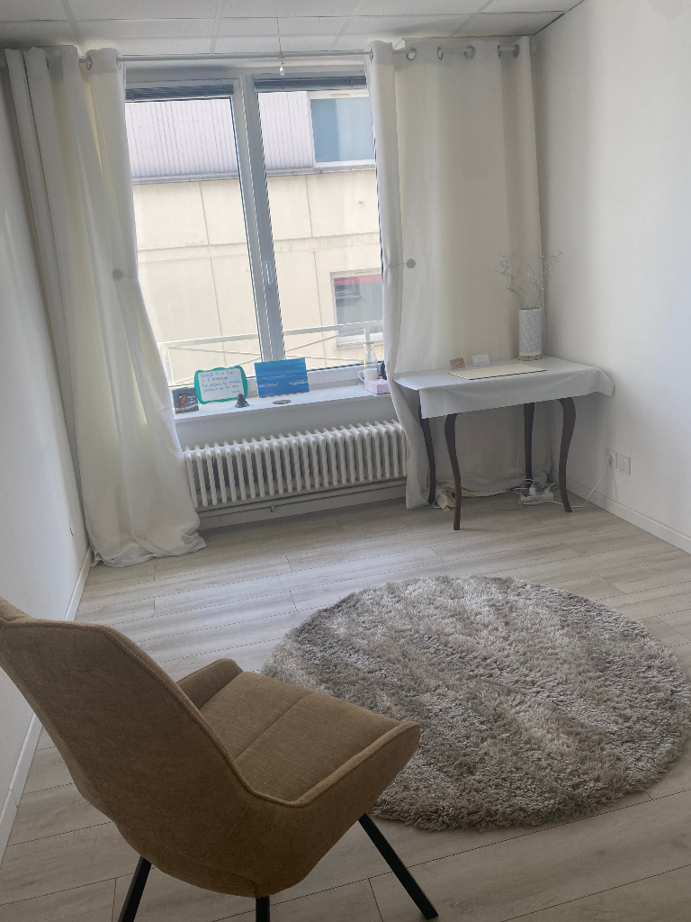 photo cabinet Marie BESSON