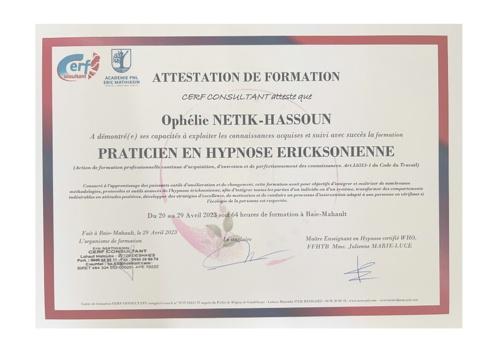 photo diplome Ophelie NETIK-HASSOUN - Hypnose