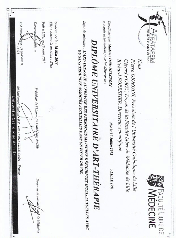 photo diplome Odile DELCROIX