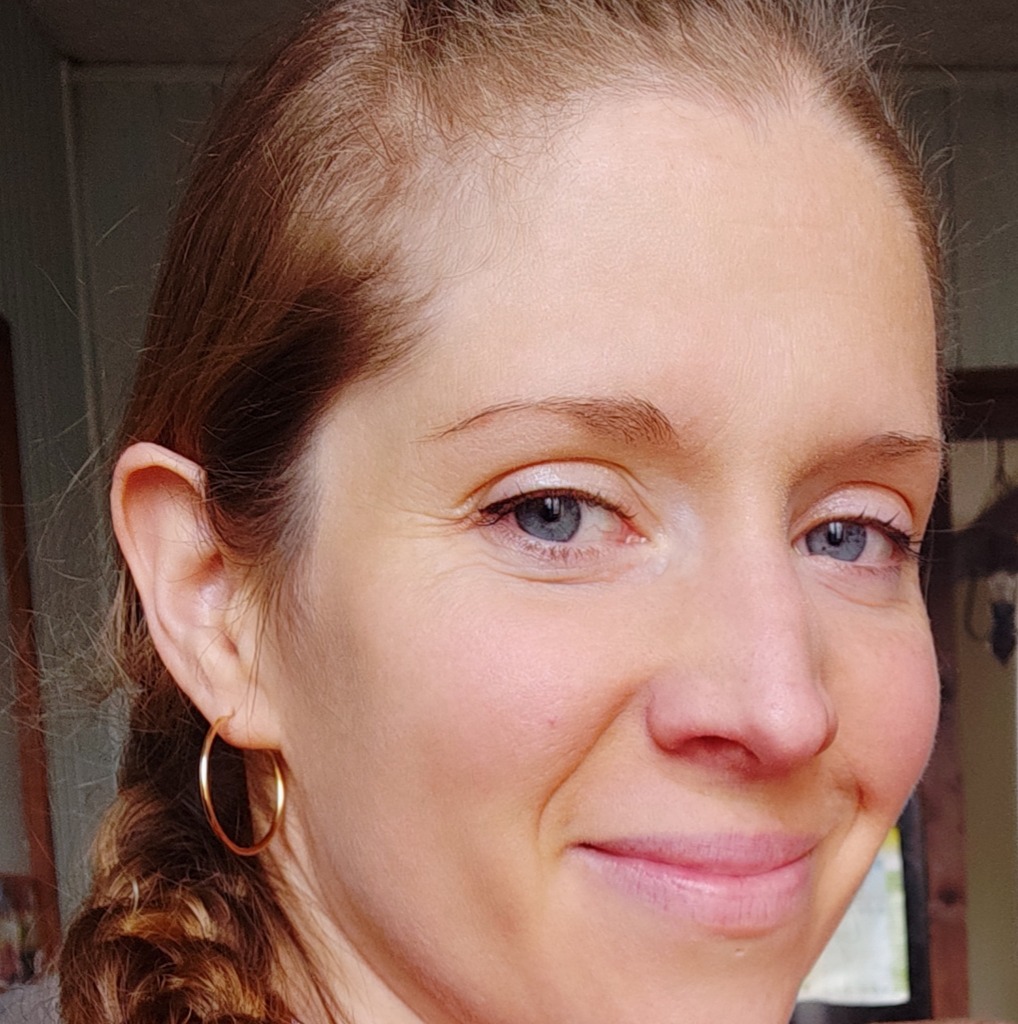 photo portrait ESTYA - Nourrir le lien