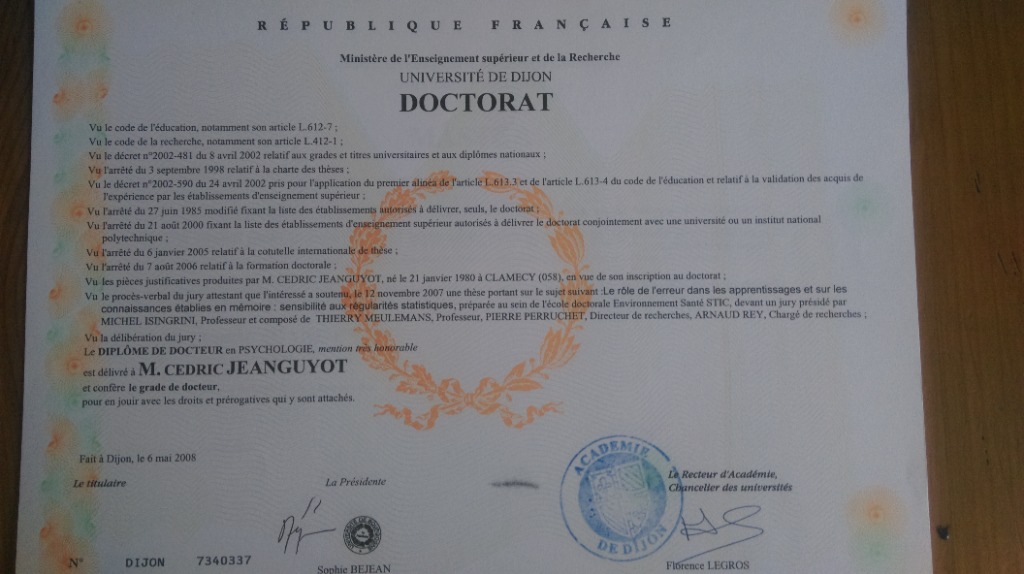 photo diplome Cédric jeanguyot
