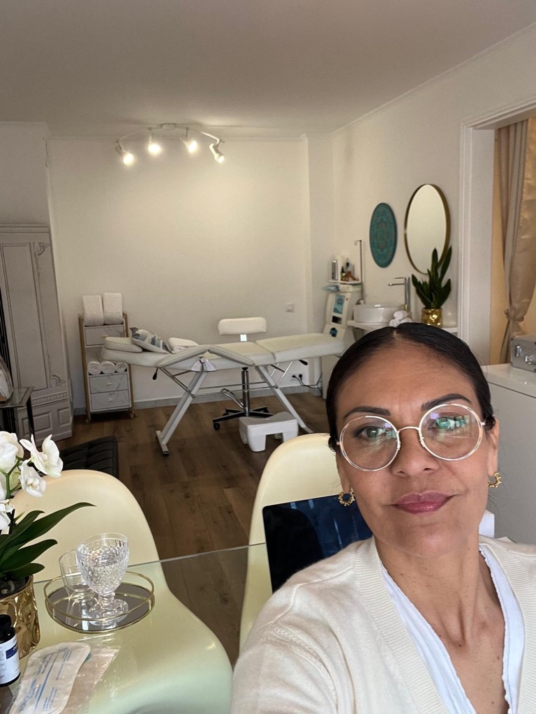 photo cabinet Lania COSTA