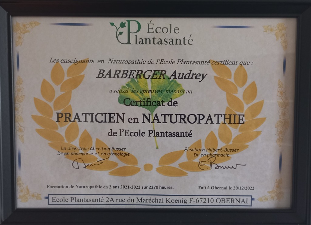 photo diplome Audrey BARBERGER Natur’Oféminin