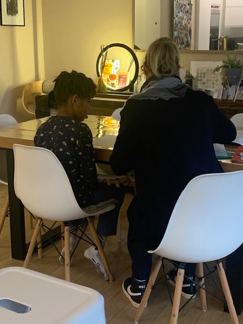 photo seance Ma Nouvelle façon d’écrire Emmanuelle Dumont 