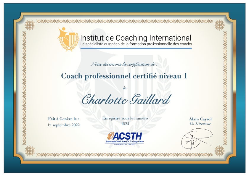 photo diplome Charlotte Gaillard By Incepp