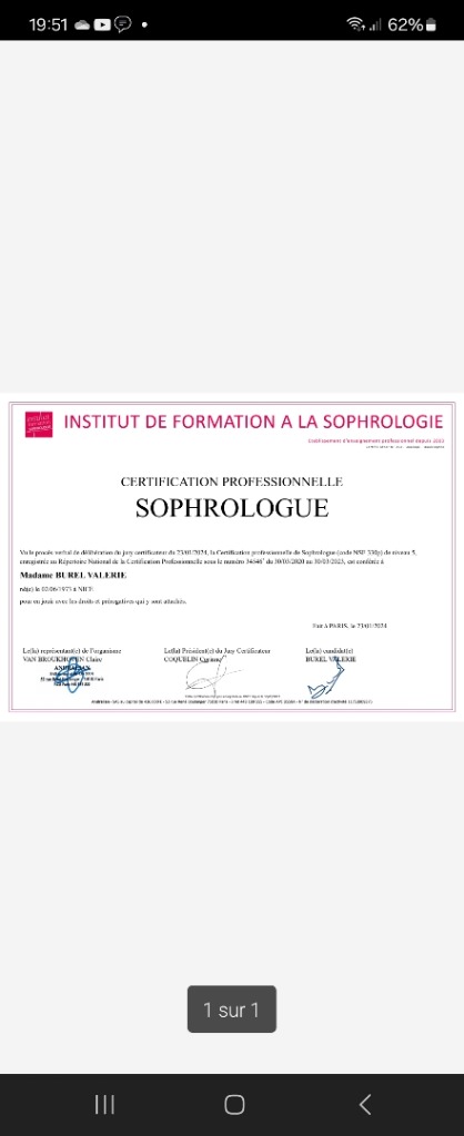 photo diplome Valérie Burel