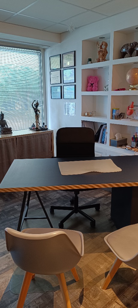 photo cabinet Ilhem kinesiologue 