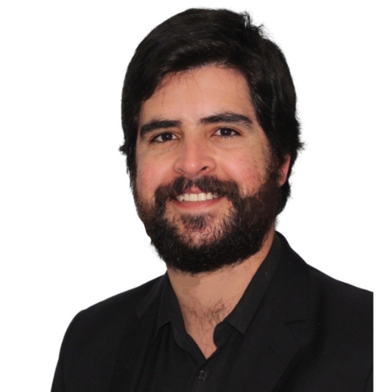 photo portrait Mario Requena