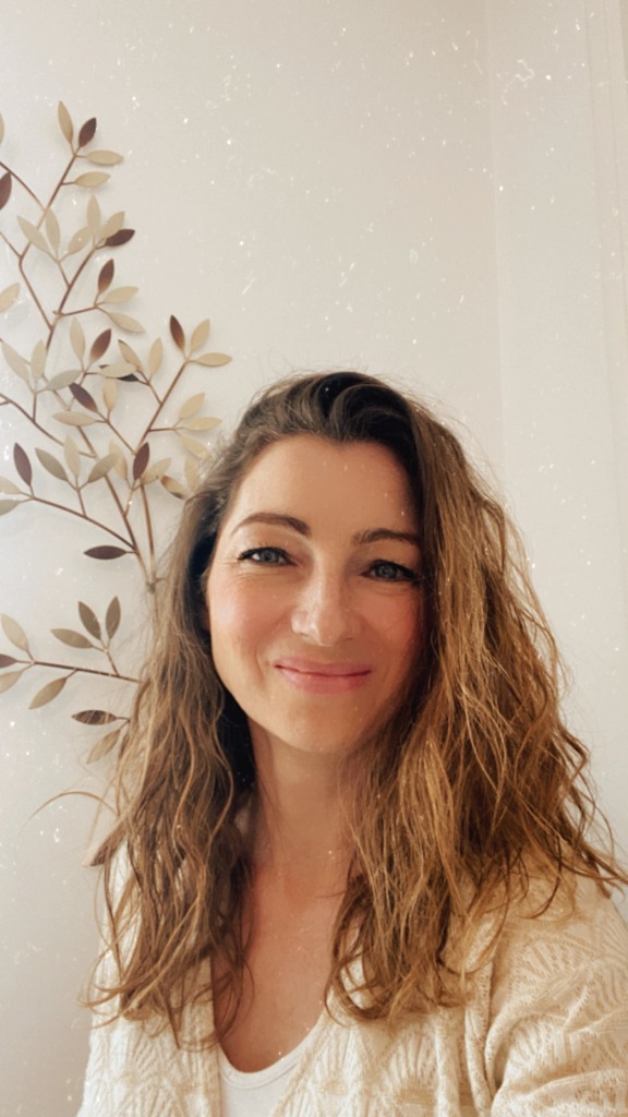 photo cabinet Emeline Sanba