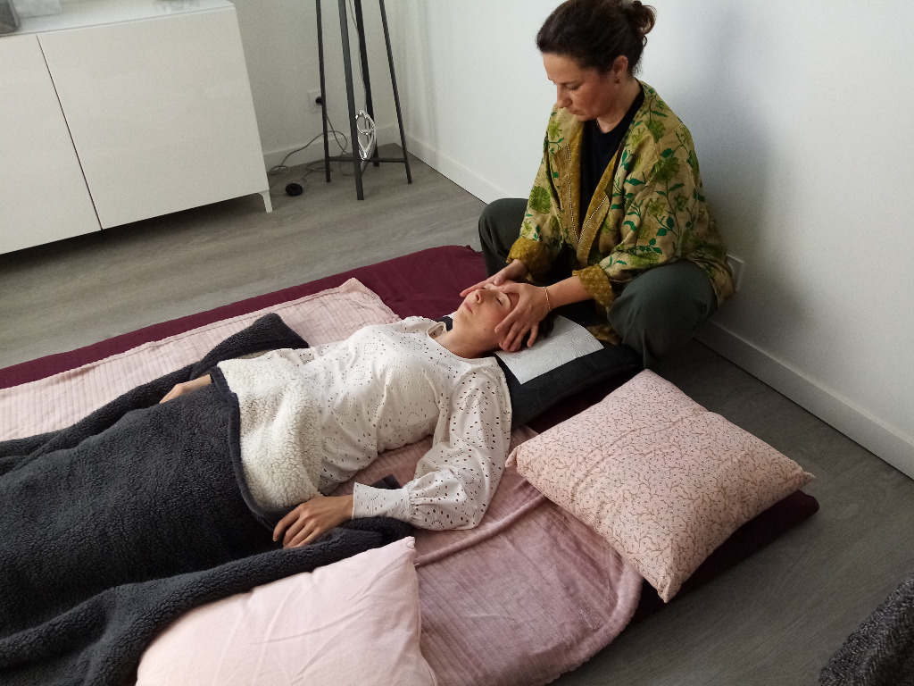 photo seance Intuitives, shiatsu au féminin