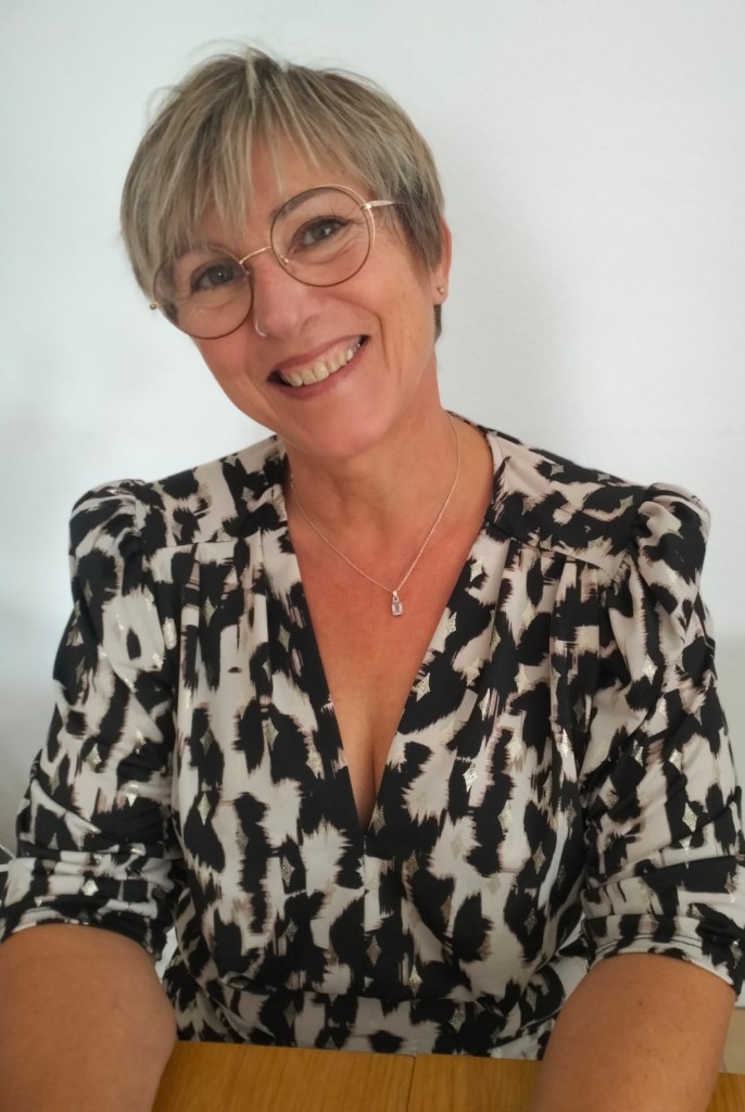 photo portrait Nathalie Harambillet -Gestalt-thérapie