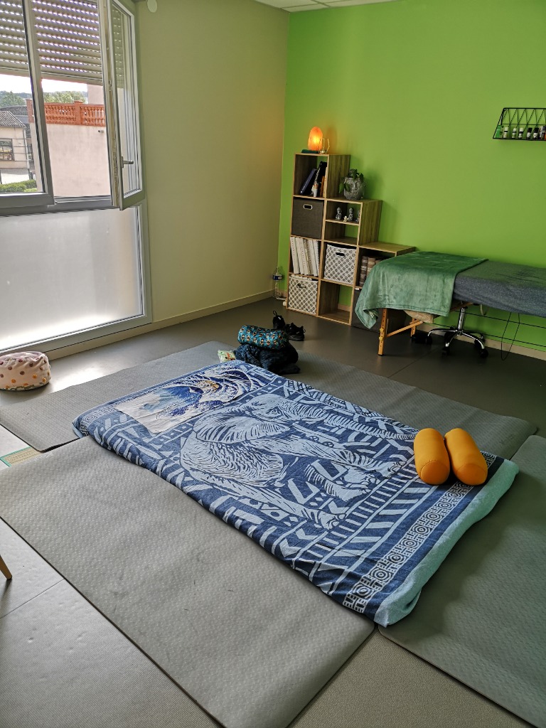 photo cabinet Okami Shiatsu 