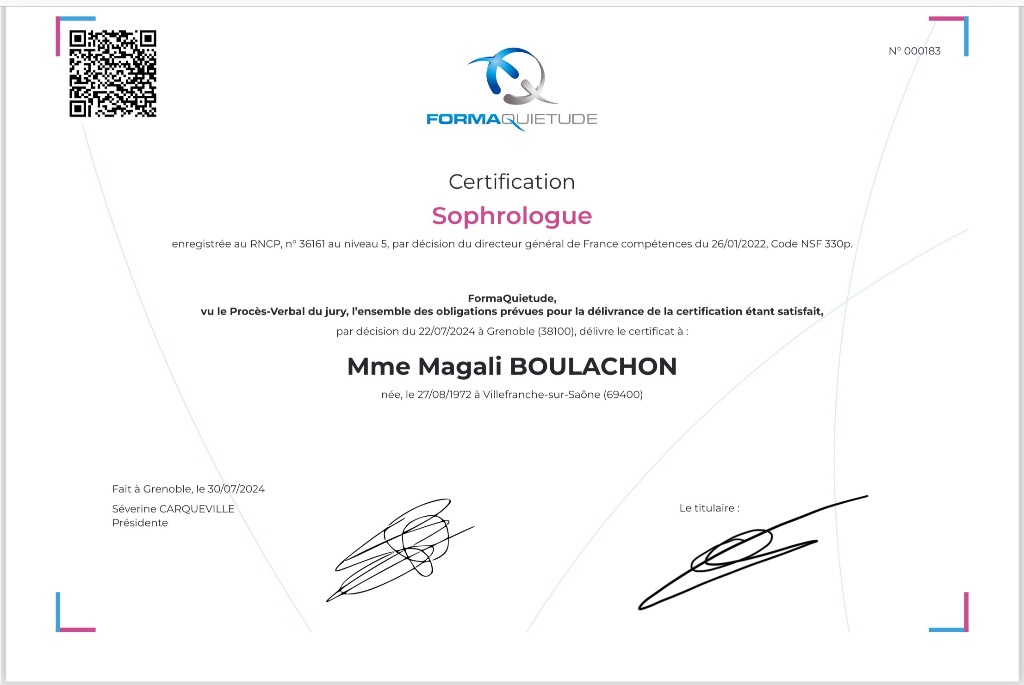 photo diplome Magali Boulachon VivanceM