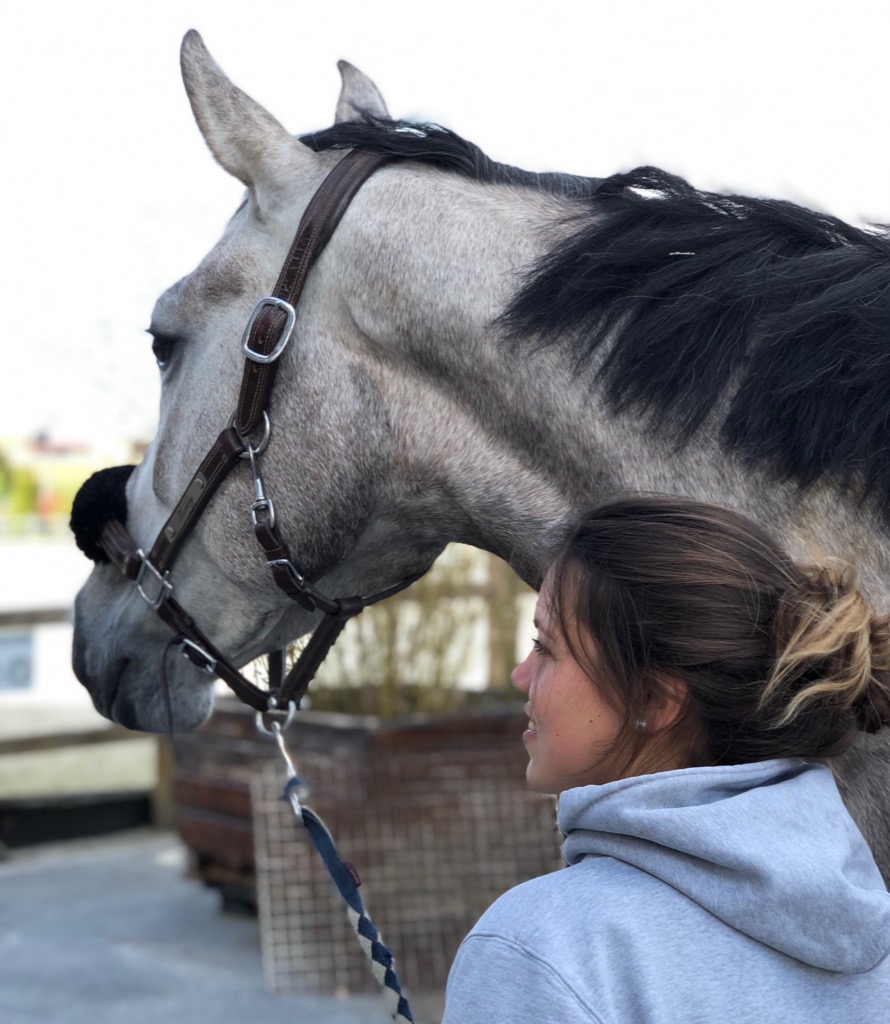 photo portrait Rachel Masselot Équithérapie
