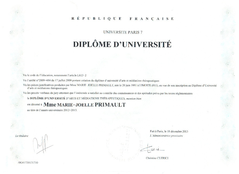 photo diplome Marie-Joëlle Primault