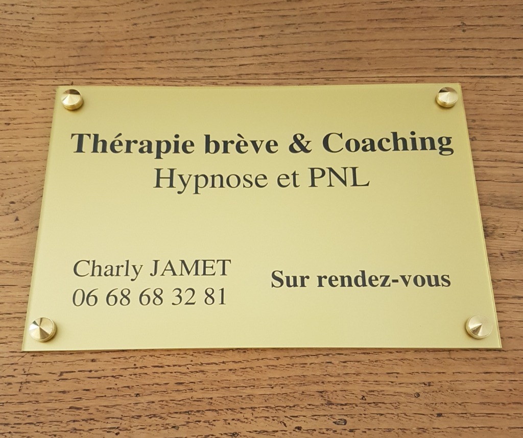 photo diplome Hypnose Flers - Charly Jamet