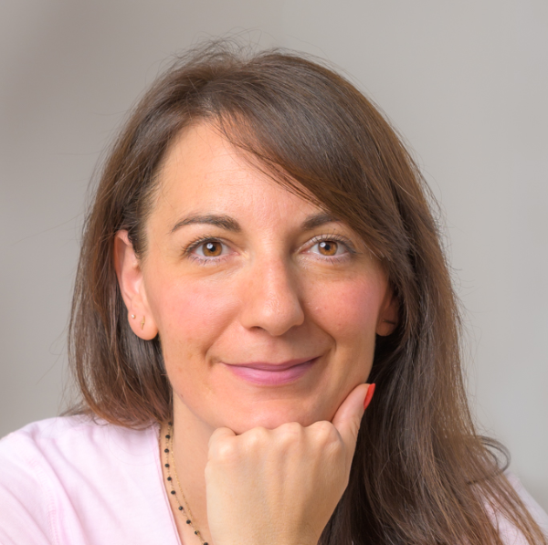 Adrienne CASA Sophrologue et coach en nutrition