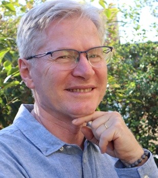 photo portrait Christian Guinotte Hypnothérapeute