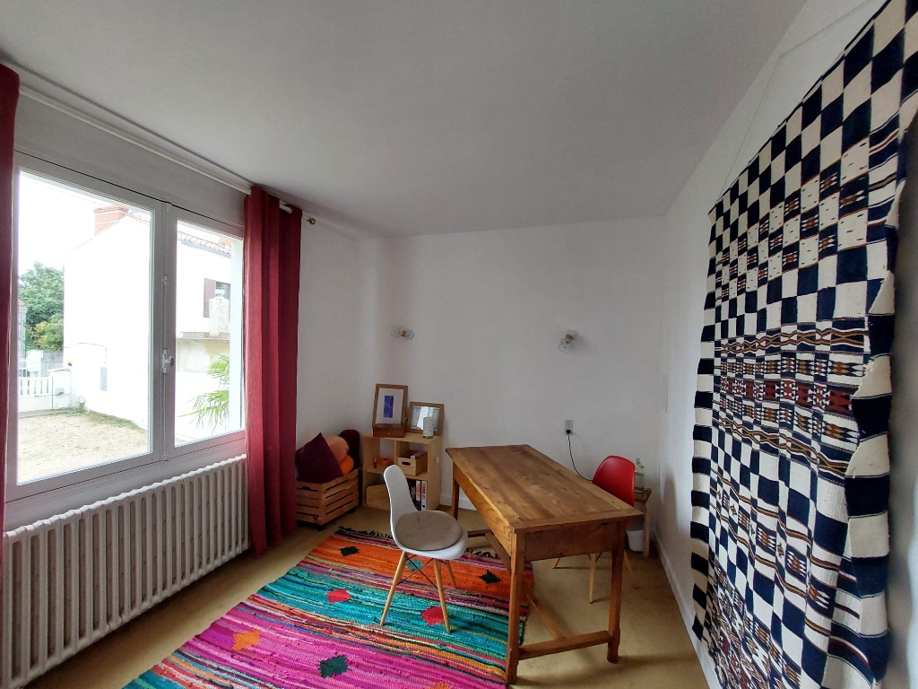 photo cabinet Mari ARANA