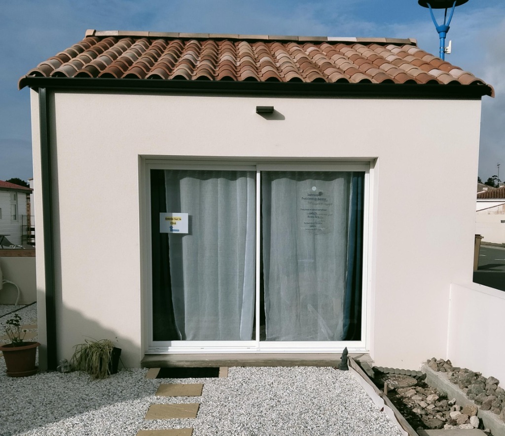 photo cabinet MANUELLA GUIBERT