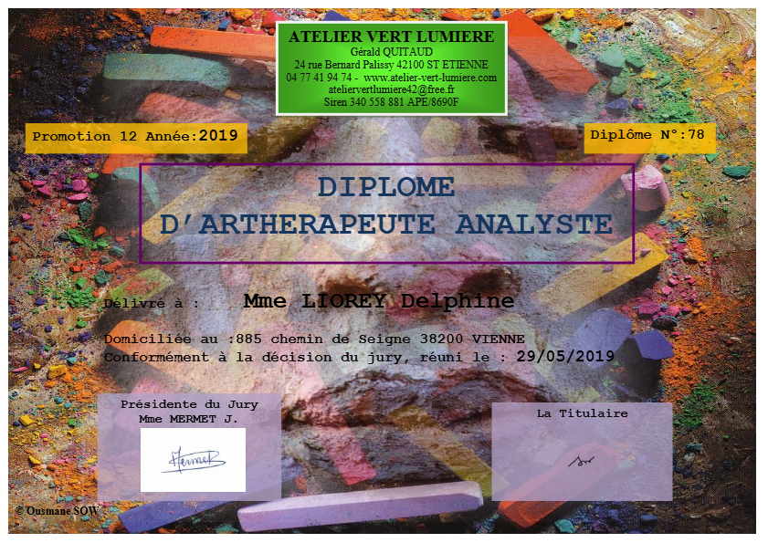 photo diplome DELPHINE LIOREY