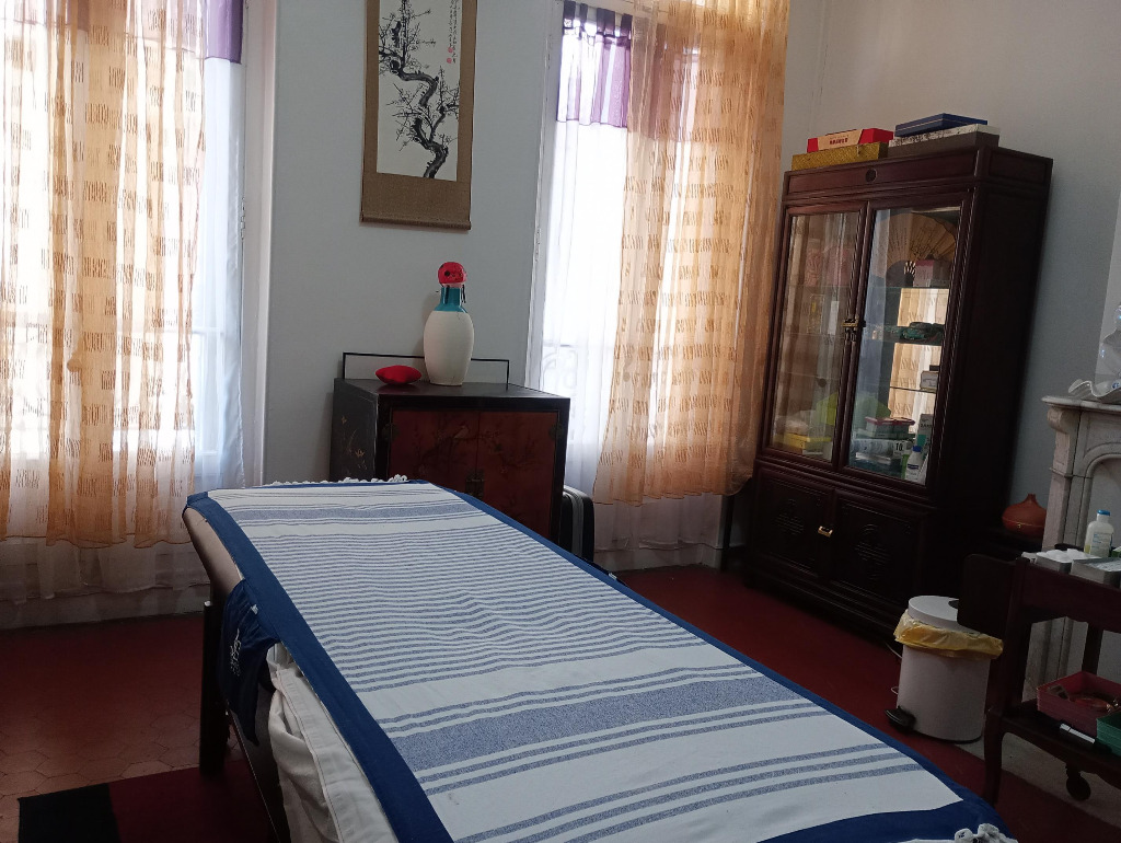 photo cabinet Laure Miegge