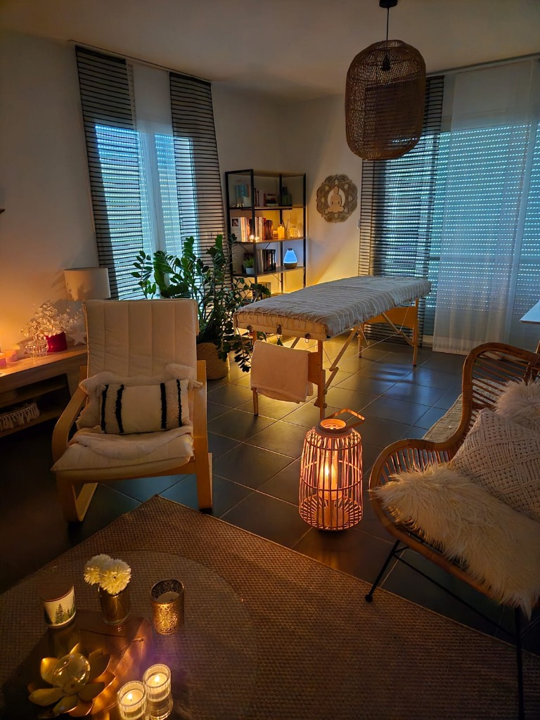 photo cabinet Massage tantrique Nîmes