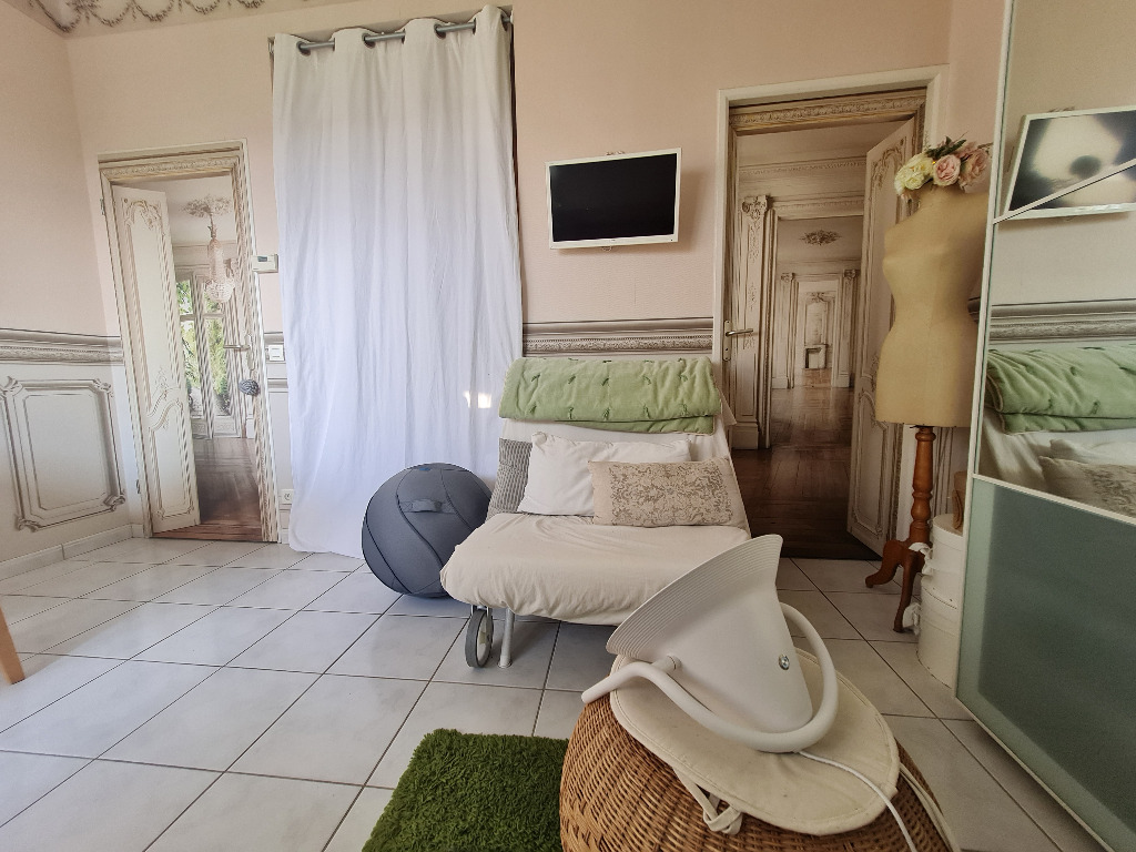 photo cabinet Odile DUFROS