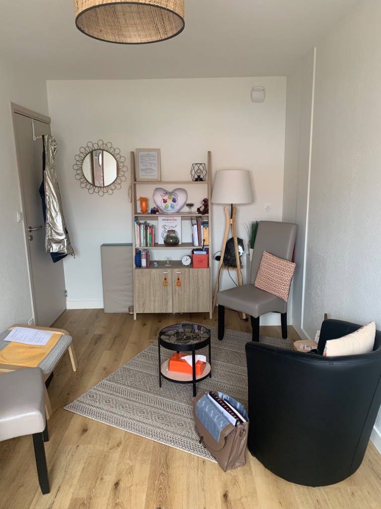 photo cabinet Liliane Cotrel-Cabinet de Gestalt thérapie 