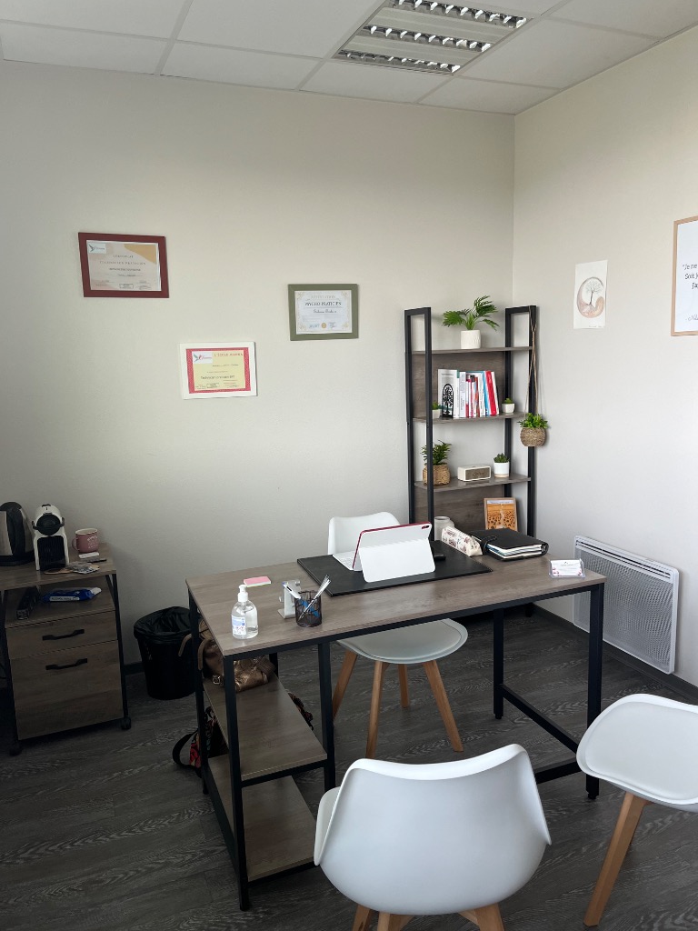 photo diplome Sabrina Brulaire