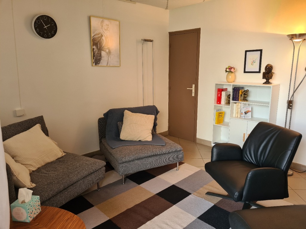 photo cabinet Dominique LELIGOIS