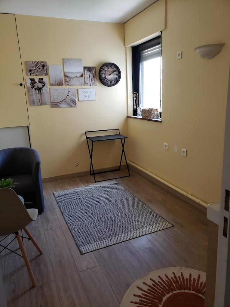 photo cabinet Guylène Veyssière