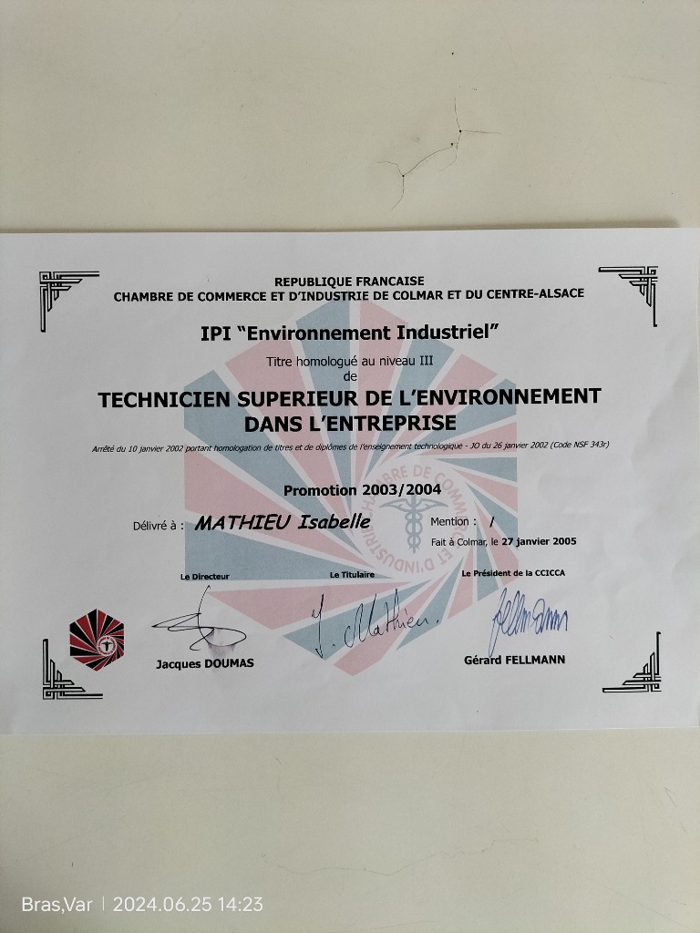 photo diplome Isabelle Mathieu 