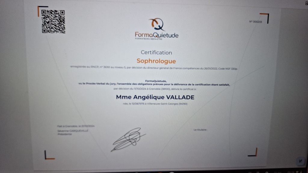 photo diplome Sophroangeliquev / Angélique VALLADE