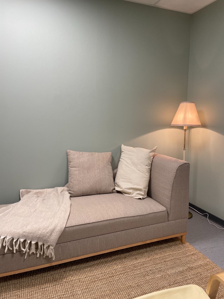 photo cabinet Clémence Henry