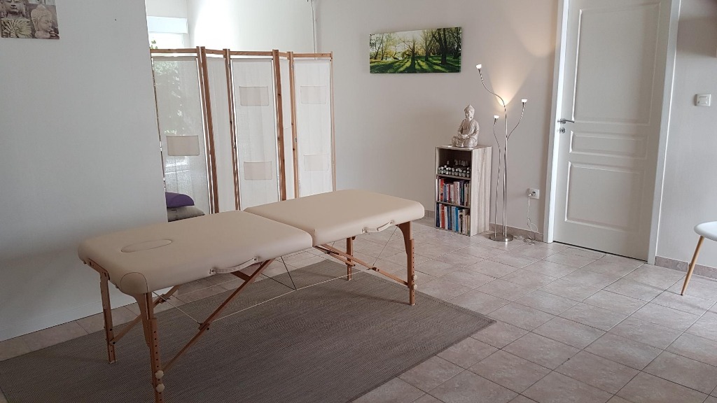 photo cabinet Le Monde d’Izélia